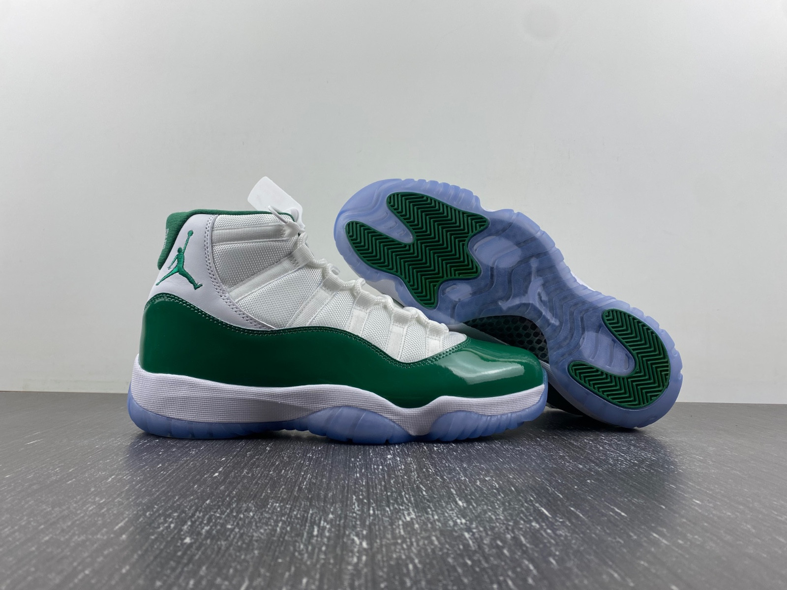 Air Jordan 11 Retro Low CT8012-113