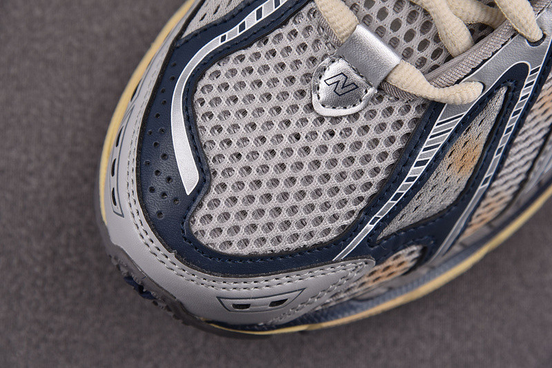 Thisisneverthat X 1906R 