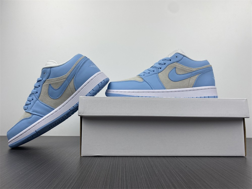 Air Jordan 1 Low "University Blue" DC0774-050