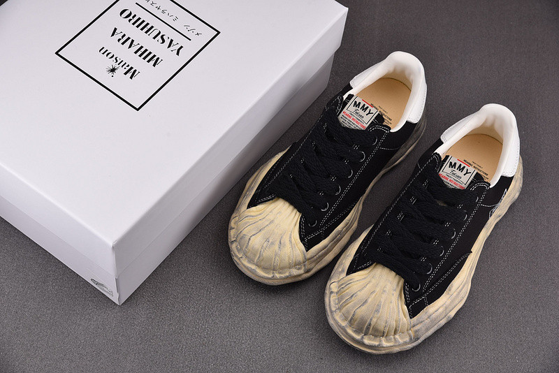 Ma*s*n mihara sneakers