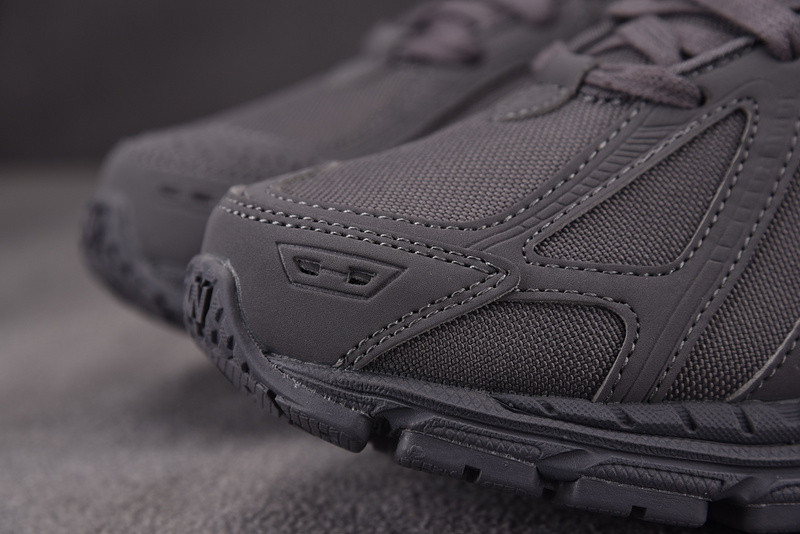 New Balance 1906R Cordura Magnet - M1906RU