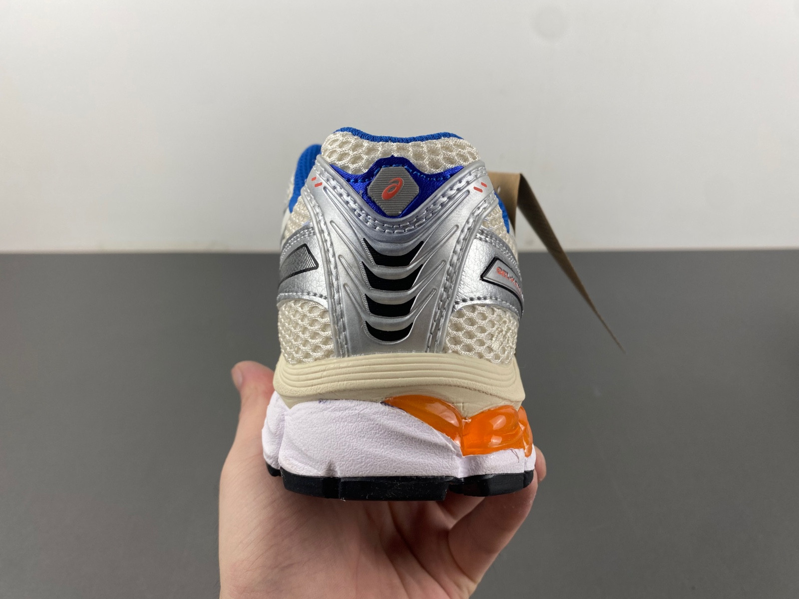 kith ronnie fieg x As*ic*s gel kayano 12.1 "knicks" 1203a555-101