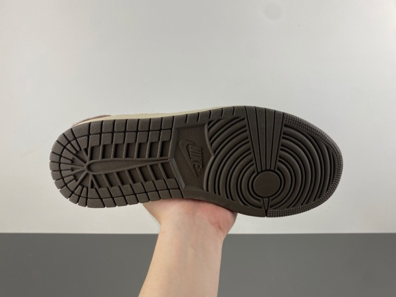 Labubu x Travis Scott x Air Jordan 1 Low DM7866-717