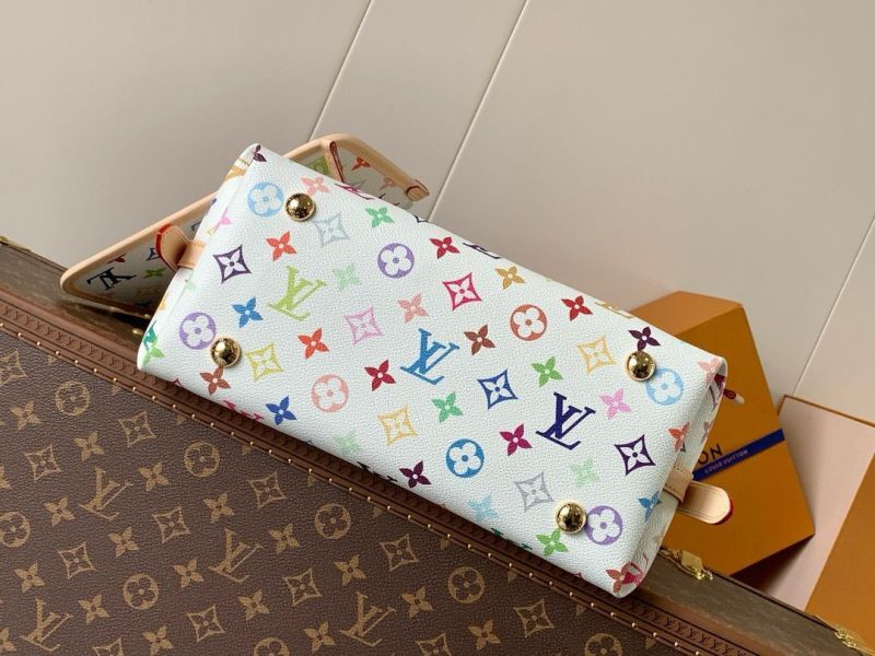 l0vis Vvtt0n carryall