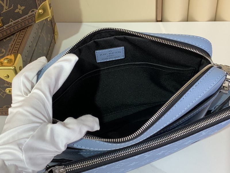 l0vis Vvtt0n trio jm messenger