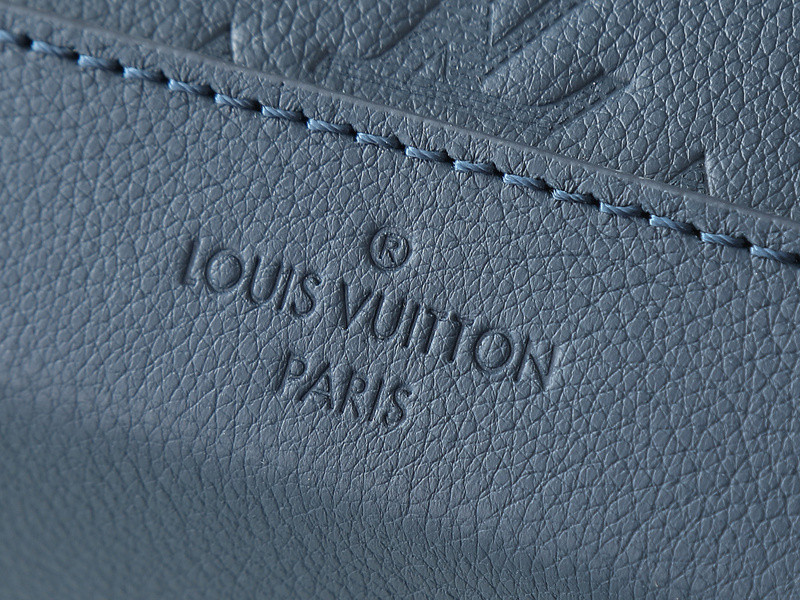 LV Duo Slingbag Monogram Shadow