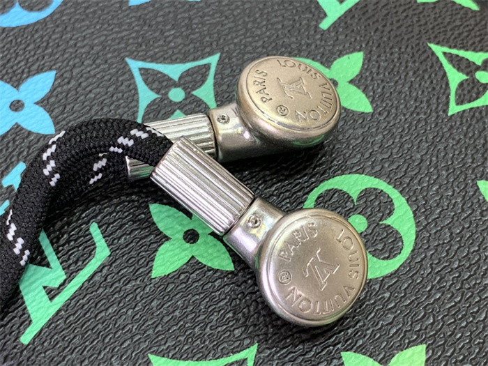 LV Avenue Slingbag PM Chest Bag