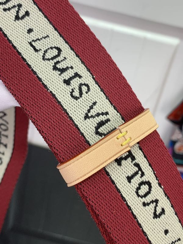 LV SPEEDY BANDOULIÈRE 20