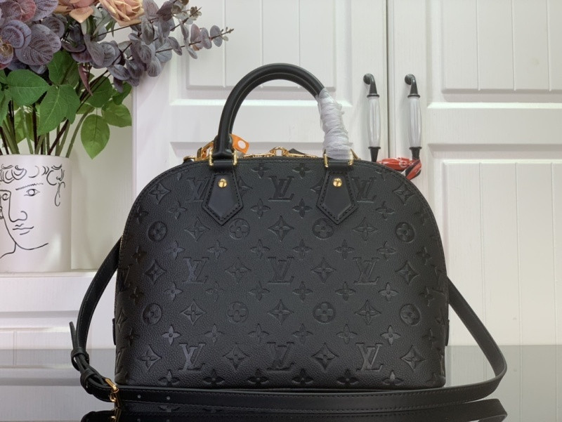 l0vis Vvtt0n alma bb bag