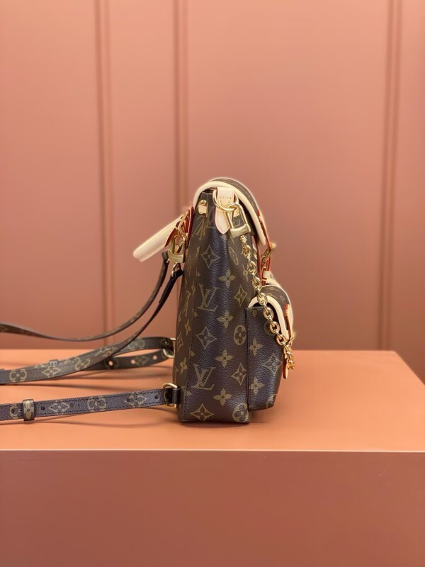 l0vis Vvtt0n monogram excursion backpack m46932