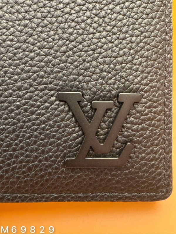 LV Wallet