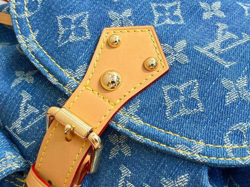 l0vis Vvtt0n monogram excursion backpack