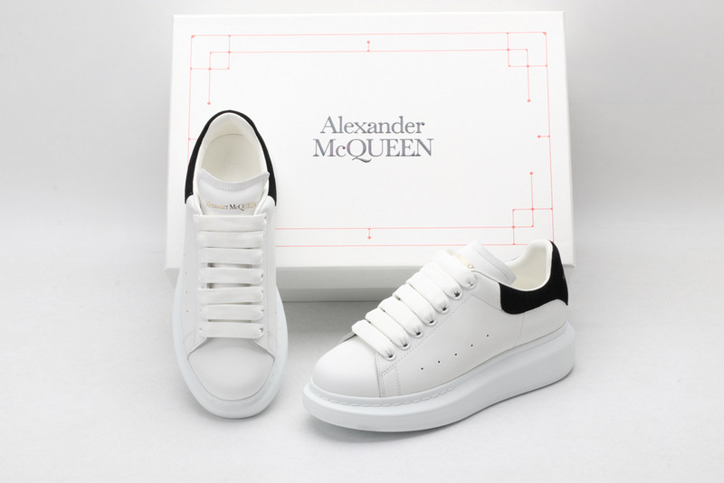 a1exa*der Mcqv*en sneaker