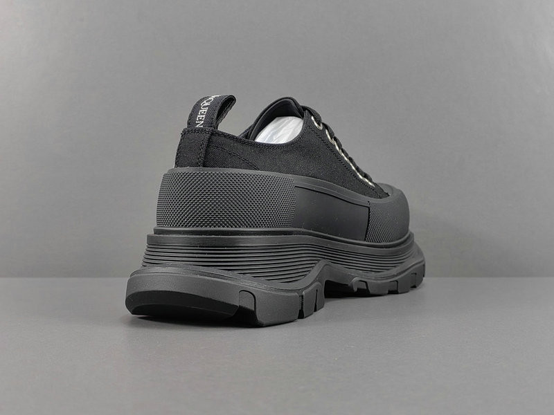 a1exa*der Mcqv*en sneaker