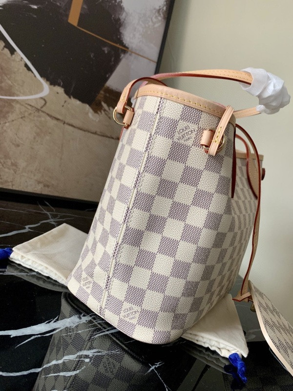 LV NEVERFULL PM TOTE BAG