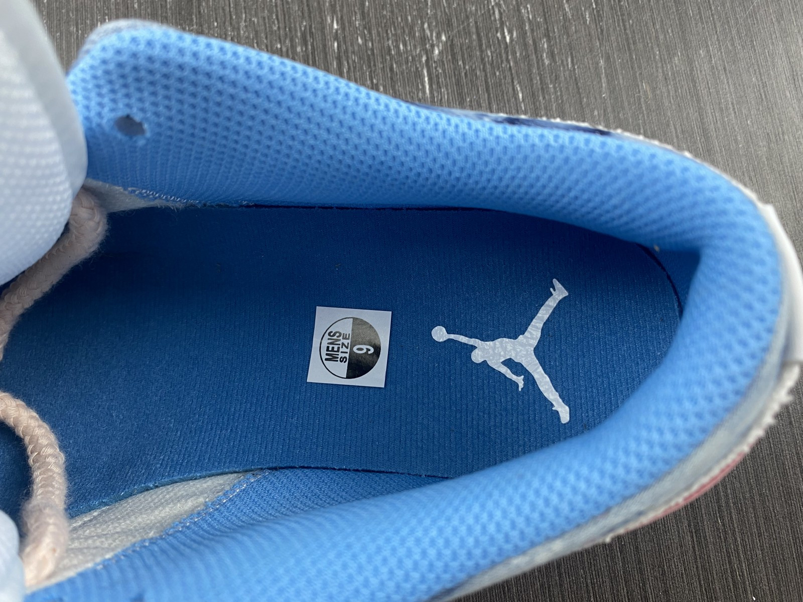 Jordan 1 Low Washed Denim (GS) DM8947-100