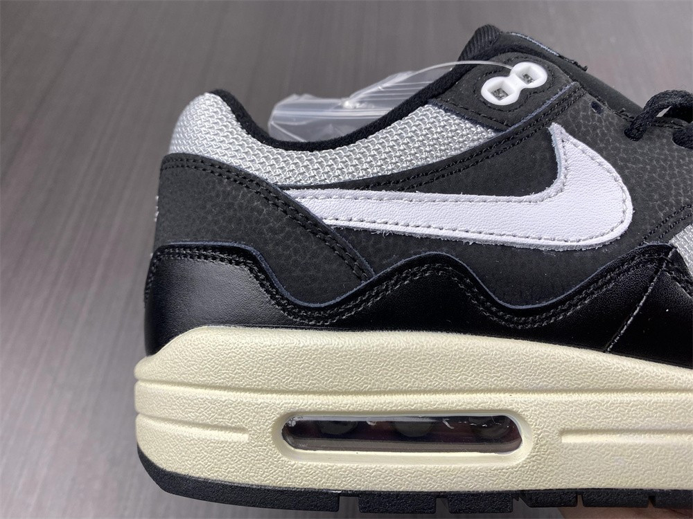 Nike Air Max 1 Patta Waves Black (with Bracelet) DQ0299-001