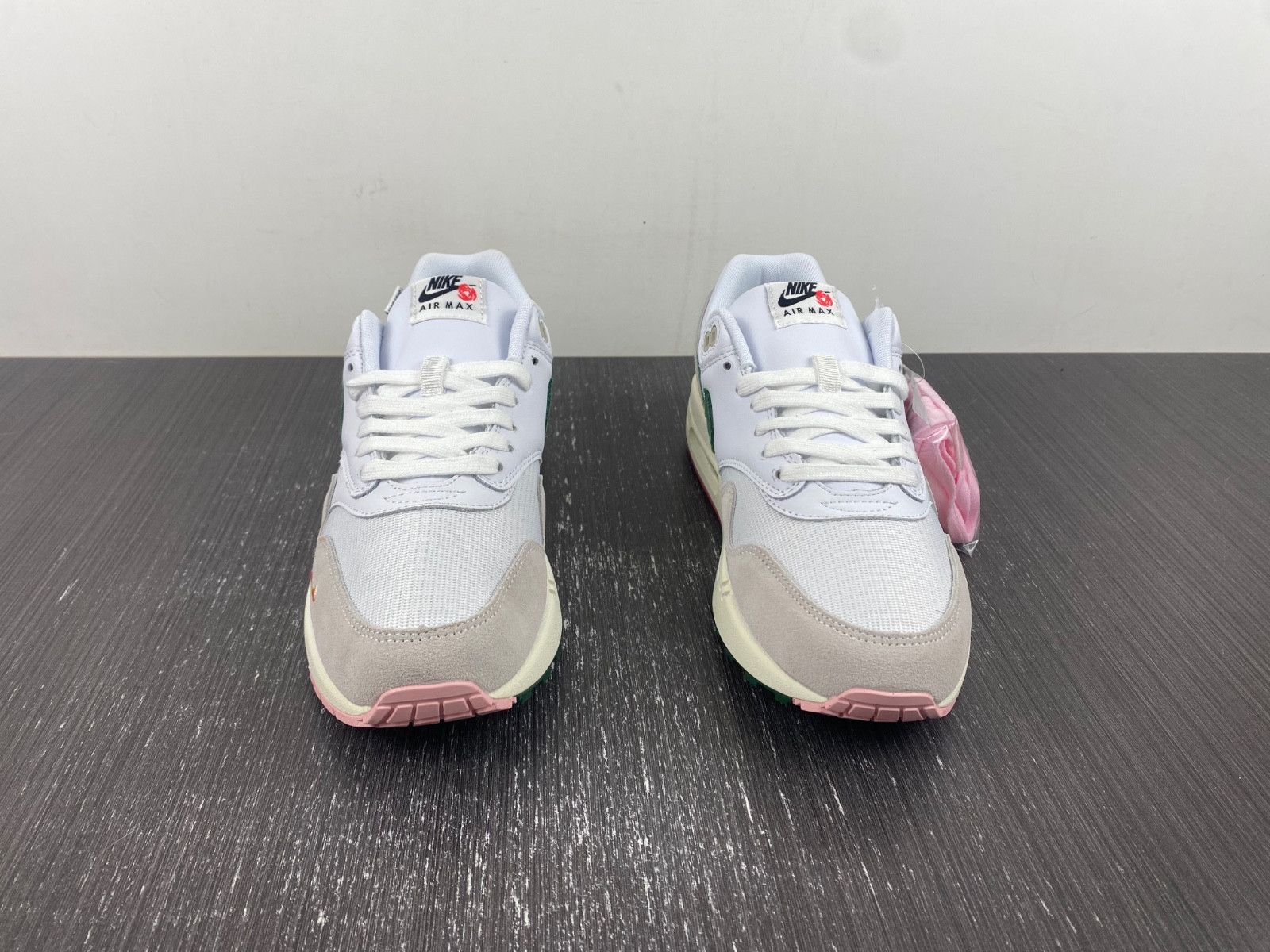 Nike Air Max 1 WMNS "All Petals United" FQ0256-131