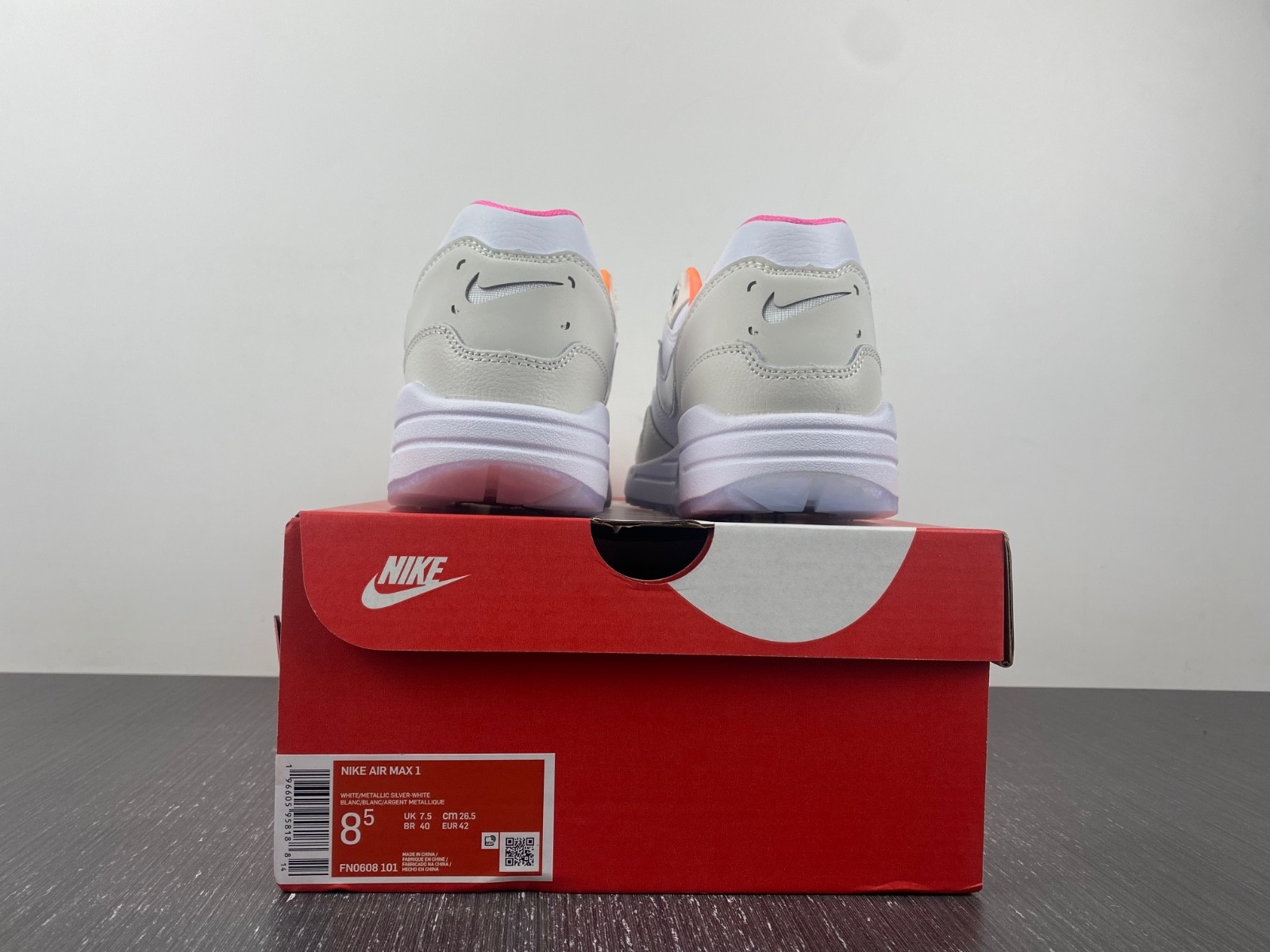 Nike Air Max 1 "Unlock Your Space" FN0608-101