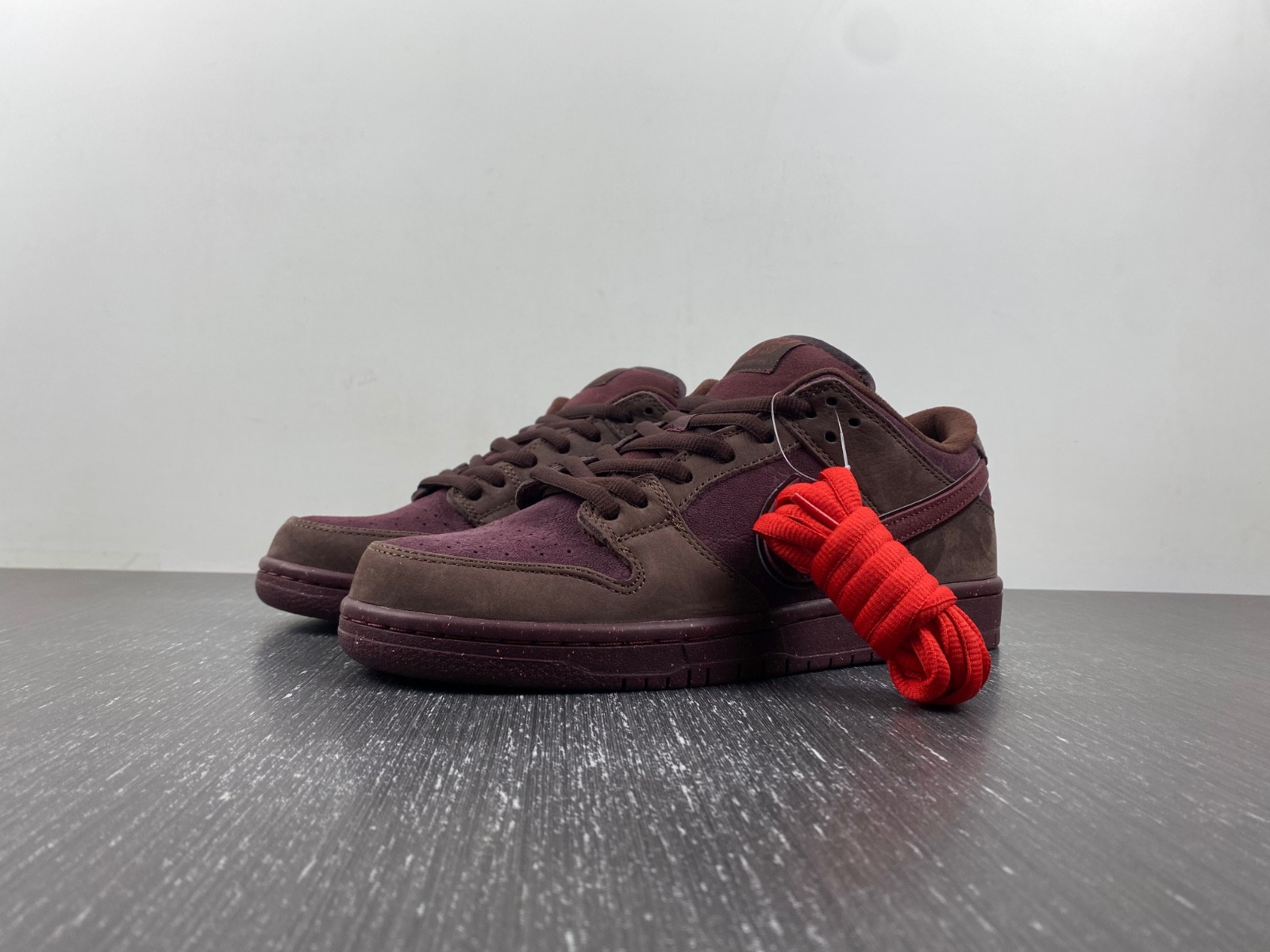 Nike SB Dunk Low Premium Valentine