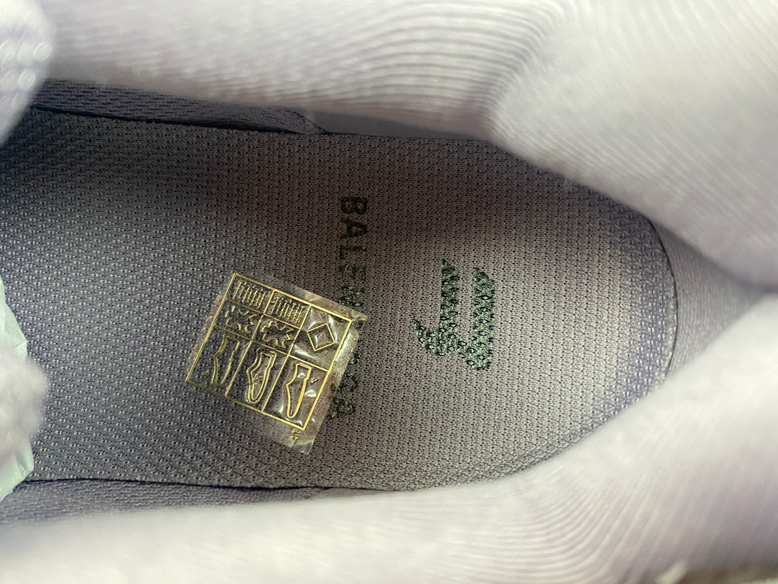 Ba*len*cia*ga bouncer chunky-sole sneakers