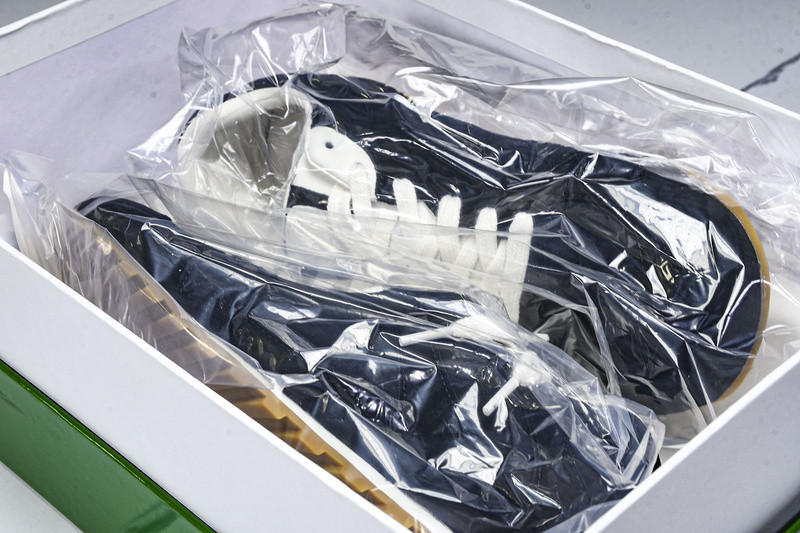 b0tt*ga Ven*ta orbit sneaker