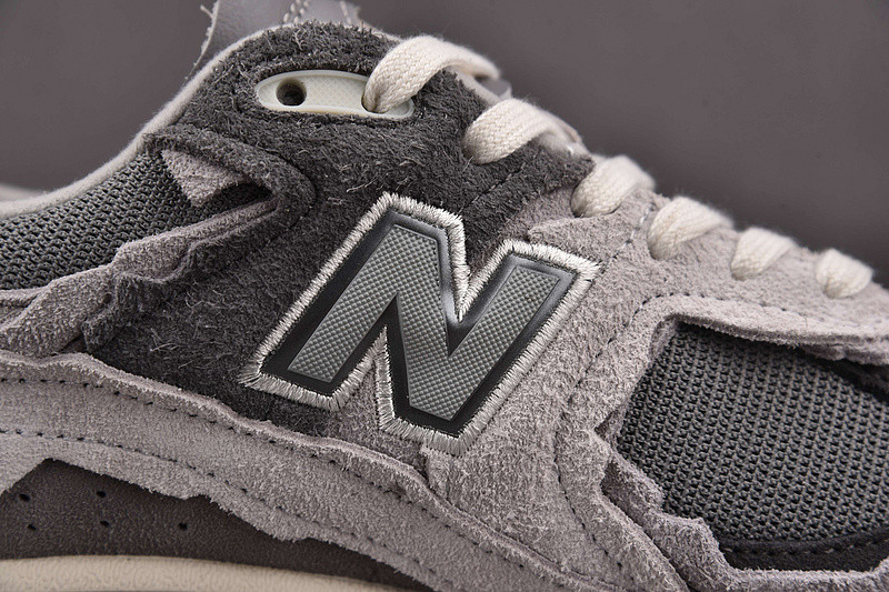 New Balance 2002R Protection Pack Rain Cloud M2002RDA