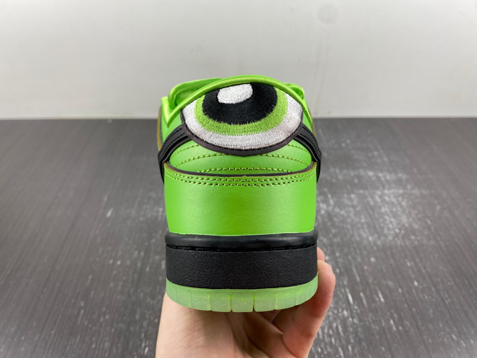 Powerpuff Girls Nike SB Dunk Low "Buttercup" FZ8319-300