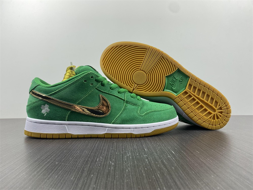 Nike SB Dunk Low Pro St. Patrick