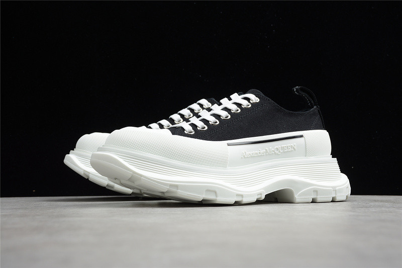 a1exa*der Mcqv*en sneaker