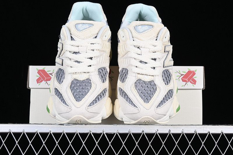 New Balance 9060 Bricks & Wood U9060BW1