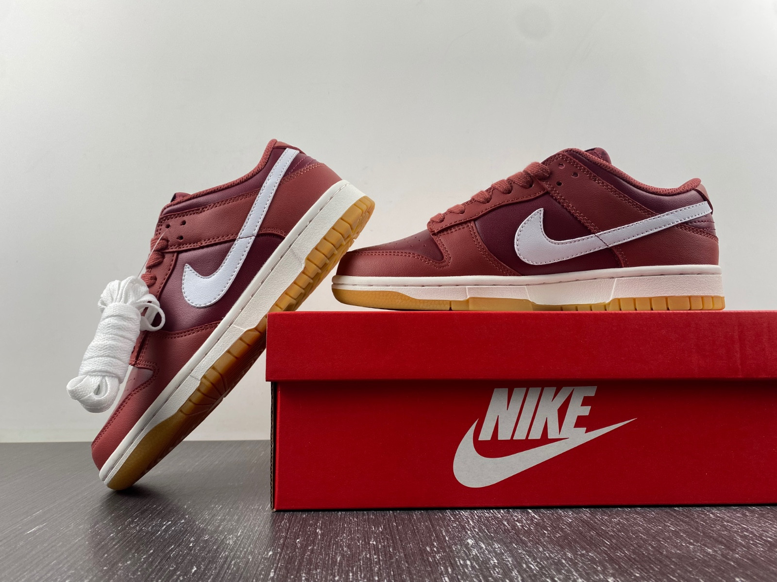 Dunk Low With Hits Of “Desert Berry”DD1503-603