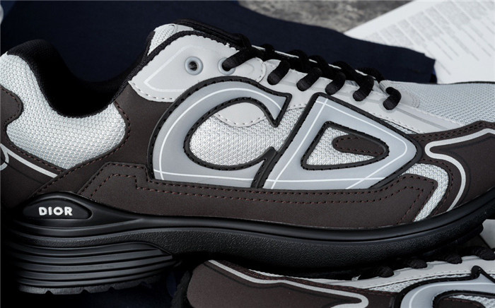 DR B30 SNEAKER