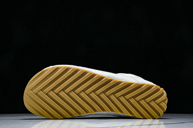 b0tt*ga Ven*ta orbit sneaker