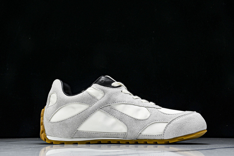 b0tt*ga Ven*ta orbit sneaker