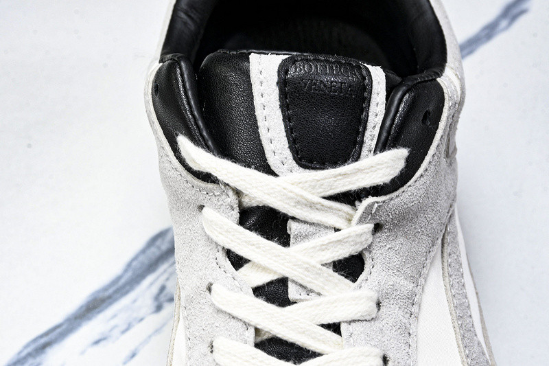 b0tt*ga Ven*ta orbit sneaker