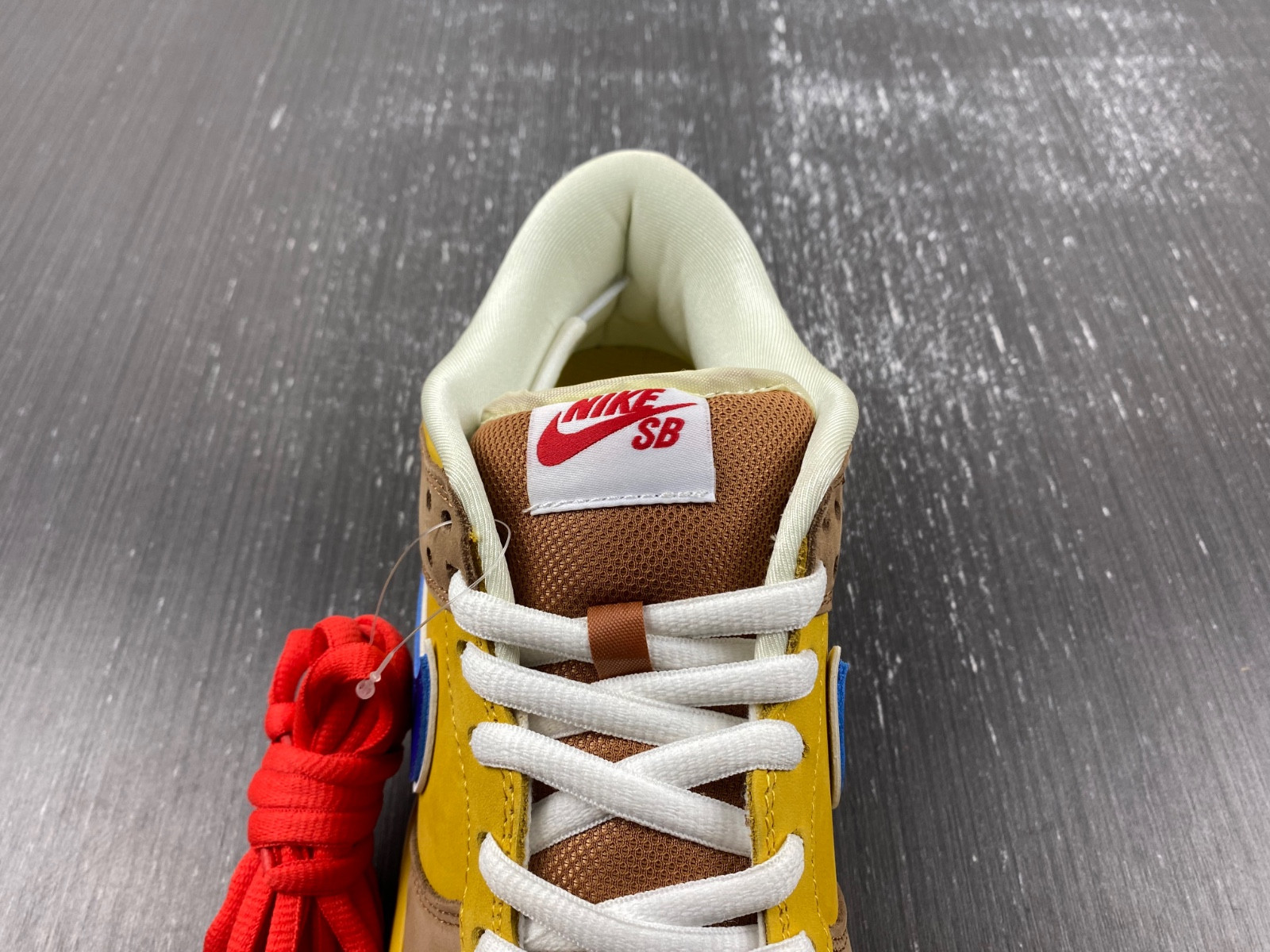 Nike SB Dunk Low PREM 313170-741