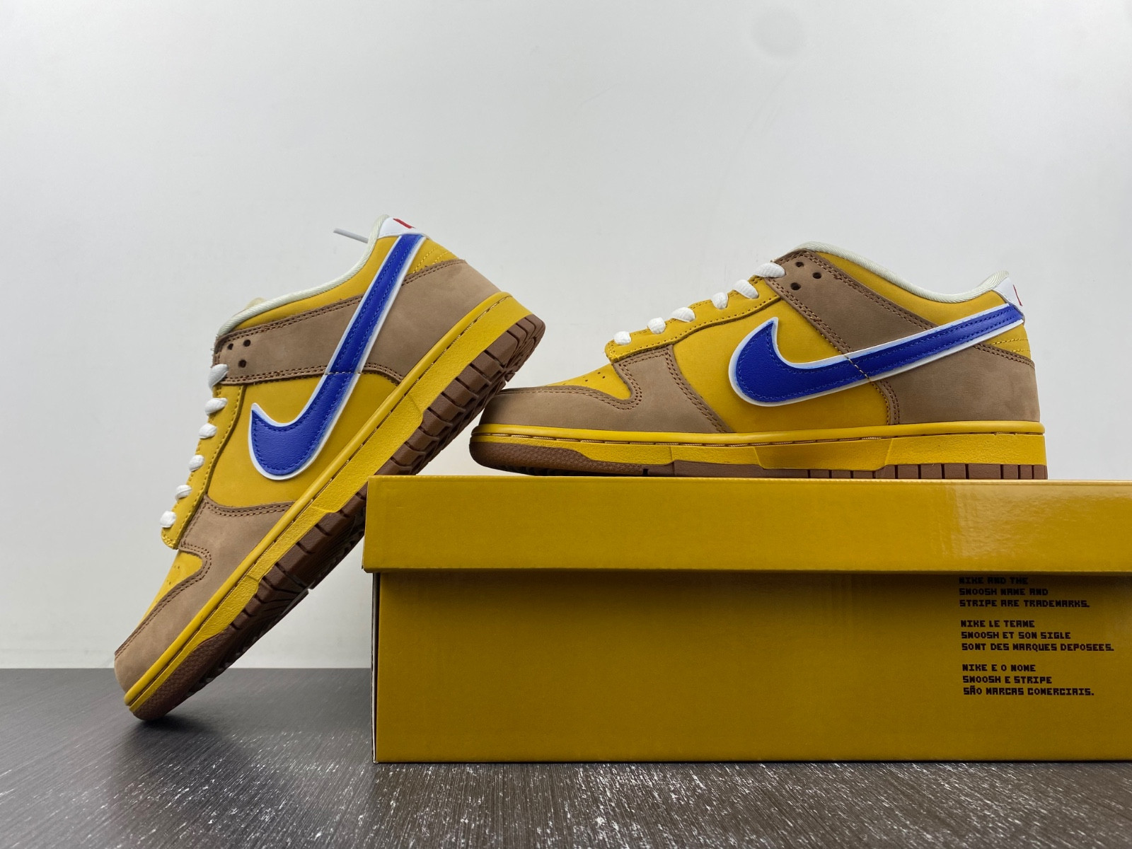 Nike SB Dunk Low PREM 313170-741