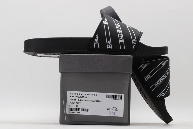 Ba*len*cia*ga slides