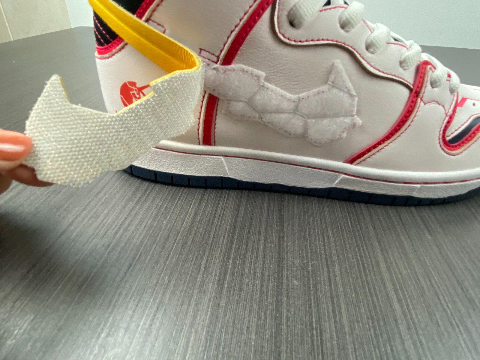 GUNDAM X DUNK HIGH SB ‘PROJECT UNICORN-RX-0’ DH7717-100