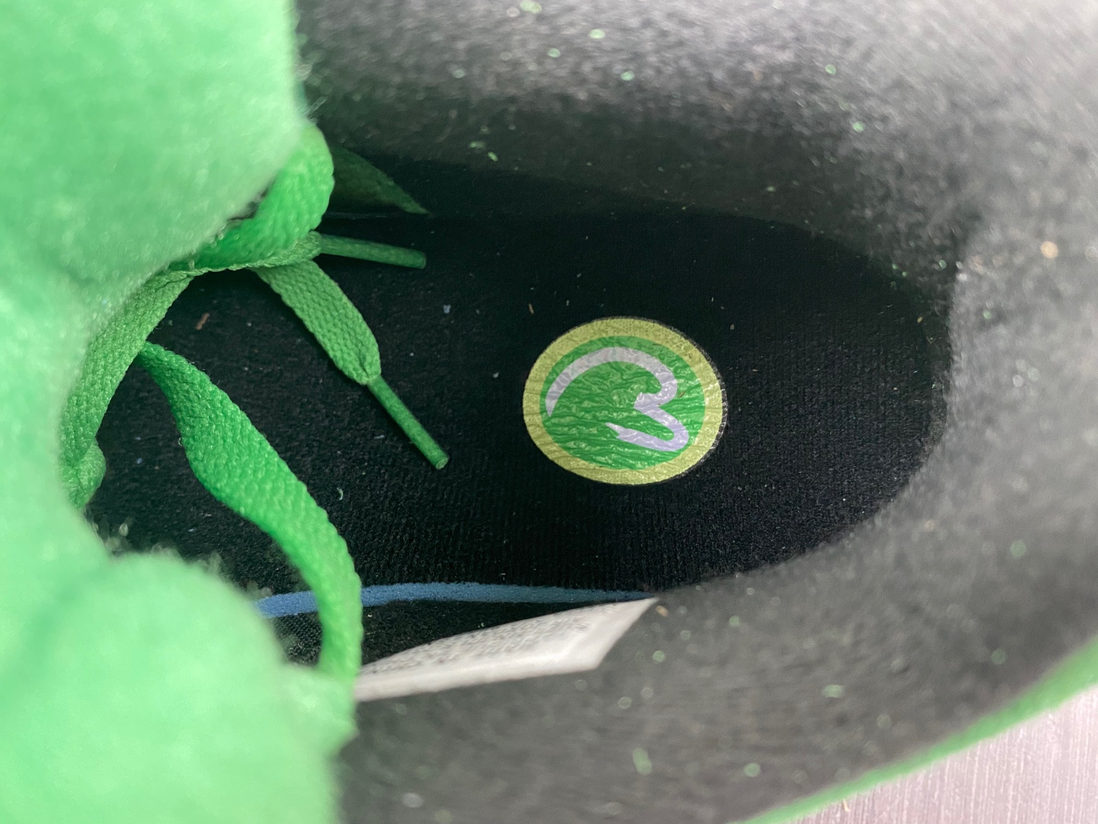 Air Jordan 4 PE AJ4-904284