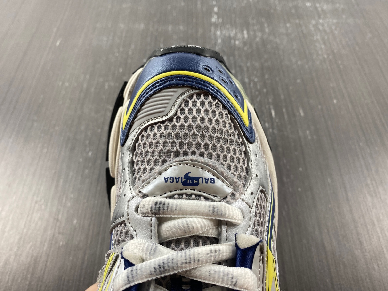 Ba*len*cia*ga runner 677402 w3rb5 9174