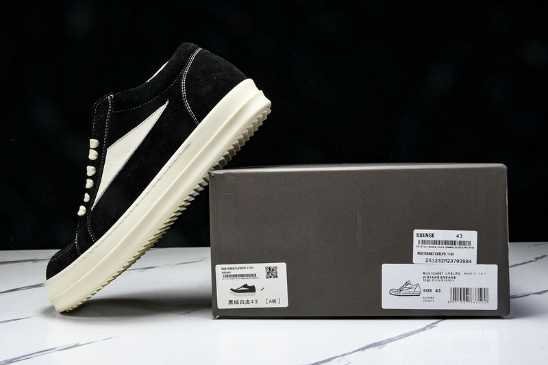 RICK 0WENS SNEAKERS(SUEDE)