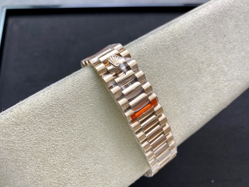 r-o-l-e-x S*per clone top version watch