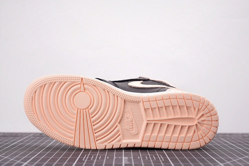 Air Jordan Retro AJ1 High OG “Crimson Tint” 575441-081