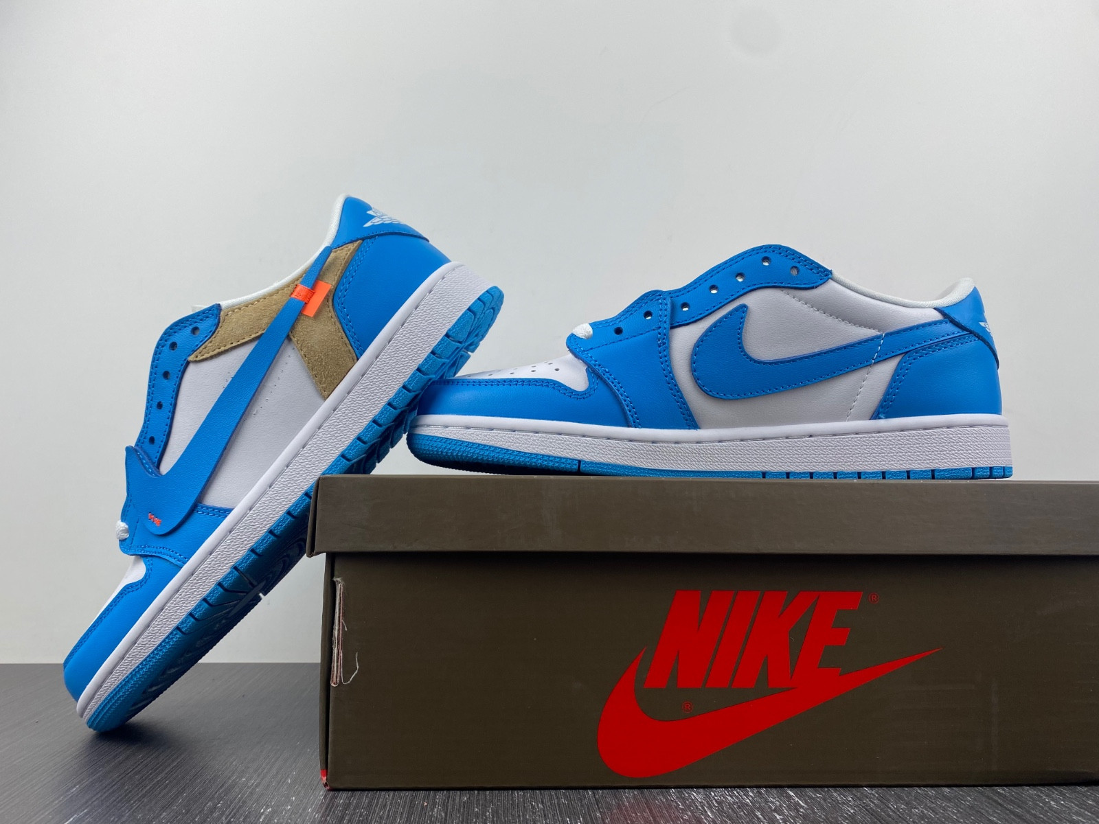 Air Jordan 1 Low OW Sneaker CZ0790-148