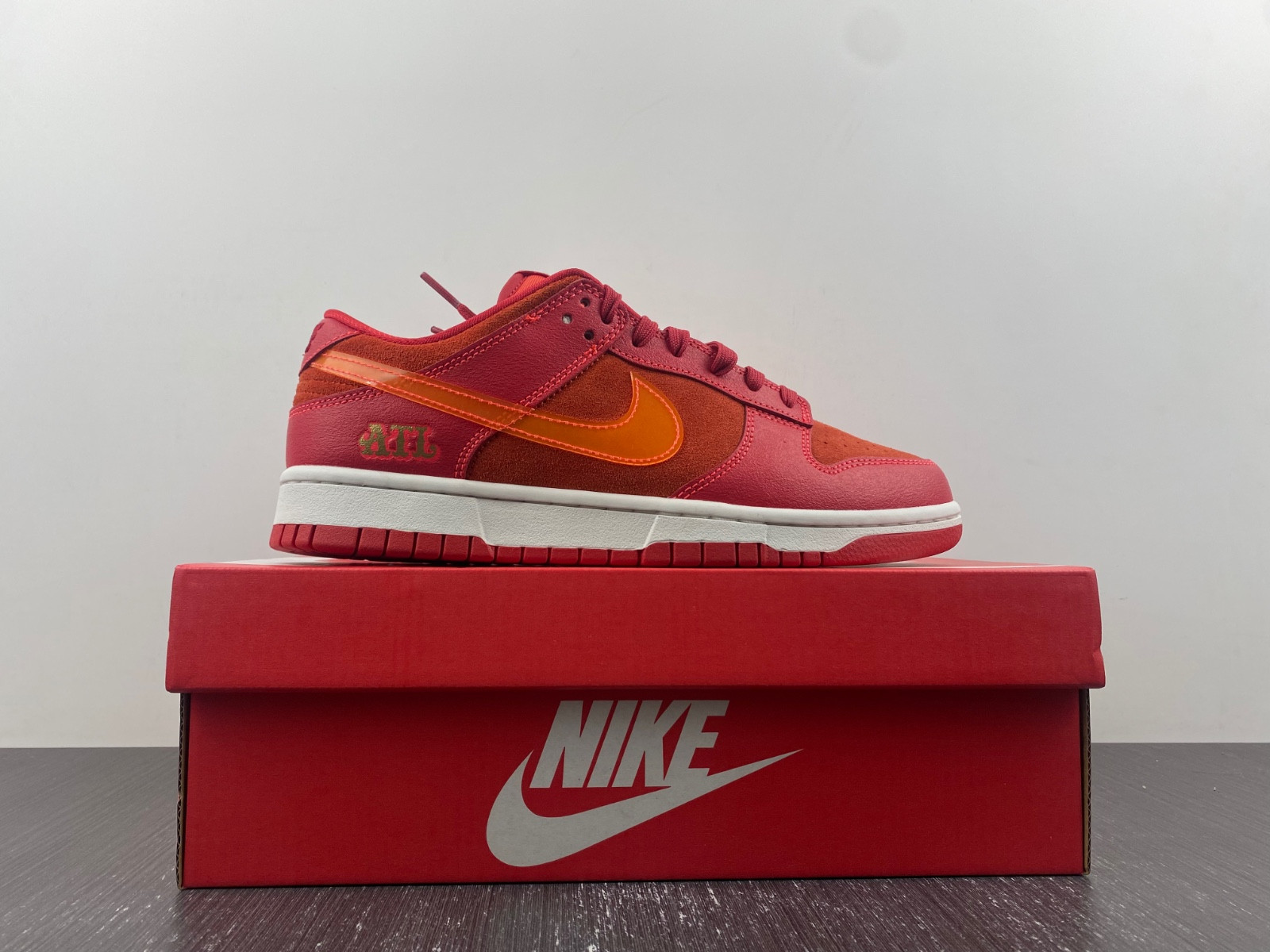 Nike Dunk Low ATL - FD0724-657