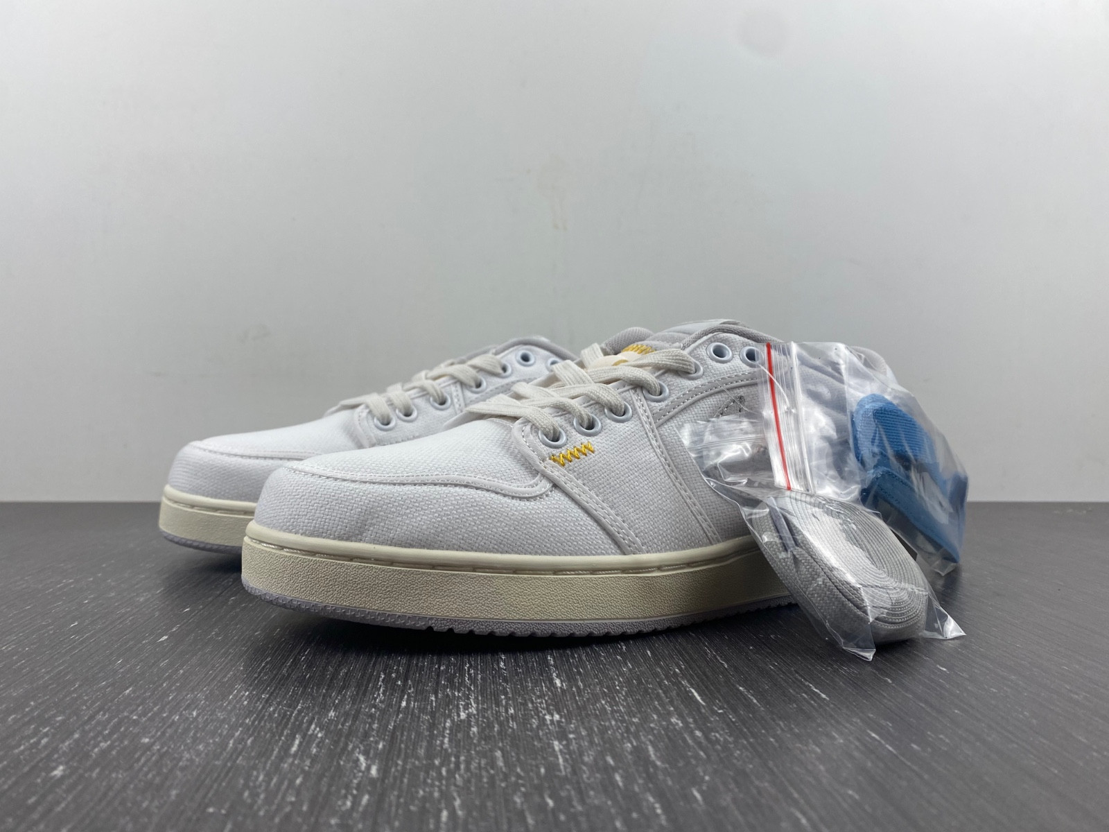 Union Air Jordan 1 KO Low DO8912-101