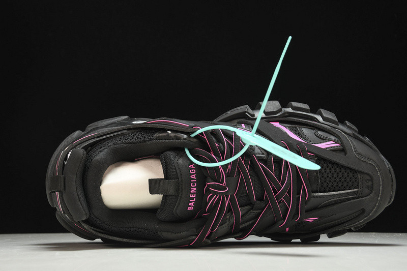 Ba*len*cia*ga track 542436 w2la1-2046