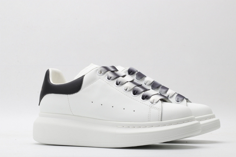 a1exa*der Mcqv*en sneaker